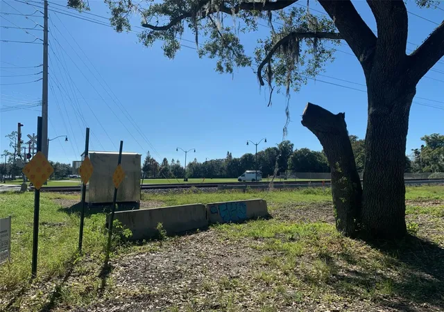 4th image of S Vernon Ave, Kissimmee, FL 34741 | MLS# S5092303