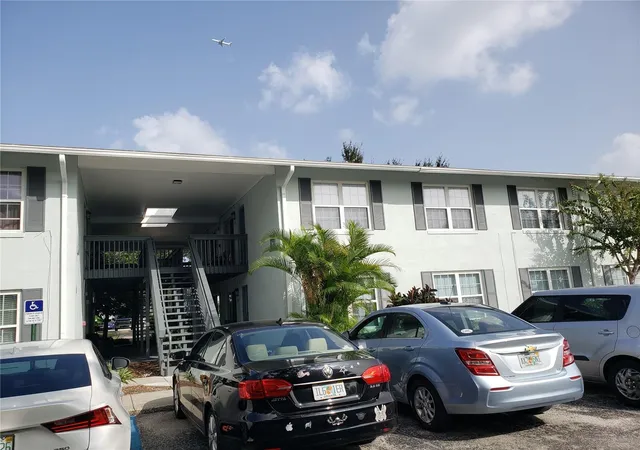 4th image of 4886 Conway Rd, ORLANDO, FL 32812