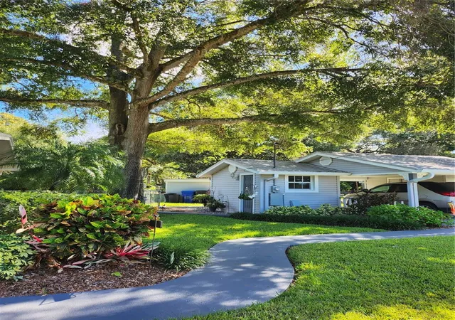 4th image of 411 Bryan Rd, Brandon, FL 33511 | MLS# T3483072