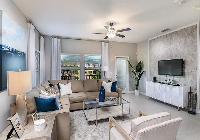 Photo 4 of Sale Pending at 822 Tennyson Mill Cir, Tampa, FL 33619 | MLS# T3484396 | Listing updated on 2024-02-08
