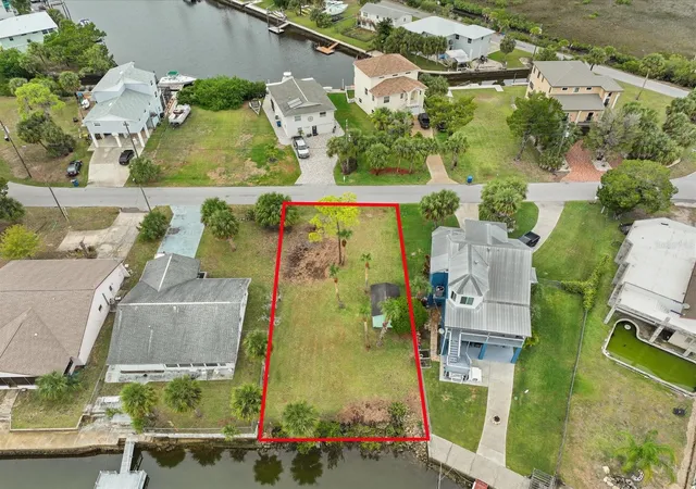 Homes for sale in Hernando Beach, FL | 3468 Minnow Creek Dr, Hernando Beach, FL 34607 | MLS# W7859841