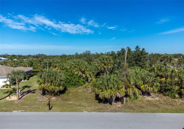 Photo 1 of Land for sale at 17324 Gulfspray Cir, Port Charlotte, FL 33948 | MLS# C7484953 | Listing updated on 2025-12-08