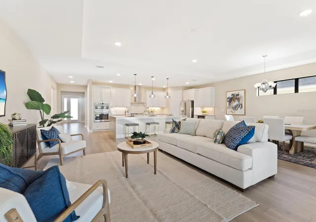 2nd image of 17822 Cresswind Ter, Lakewood Ranch, FL 34211 | MLS# A4592594