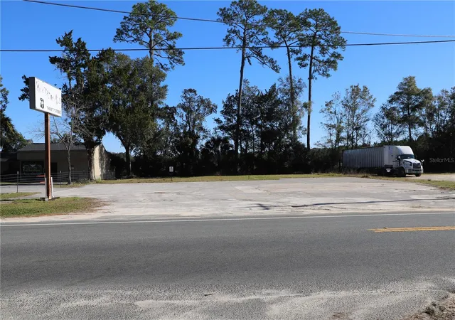 3rd image of 850 N State Road 21, Melrose, FL 32666 | MLS# GC518232