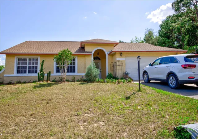 1st image of 567 Silver Course Run, Ocala, FL 34472 | MLS# OM670468