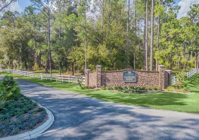 2nd image of 3106 Bright Lake Cir, Groveland, FL 34736 | MLS# O6168889