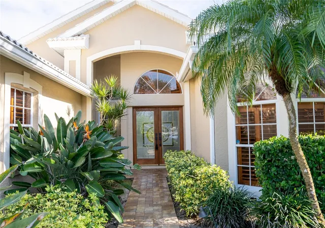 Photo 3 of Single family home for sale at 326 Saint George Ct #14, Venice, FL 34293 | MLS# A4595532 | Listing updated on 2026-10-04