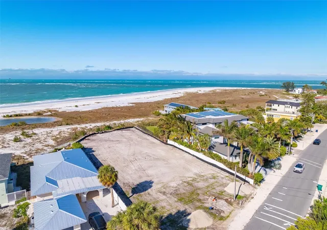 Homes for sale in Anna Maria, FL | 769 N Shore Dr, Anna Maria, FL 34216 | MLS# A4595695