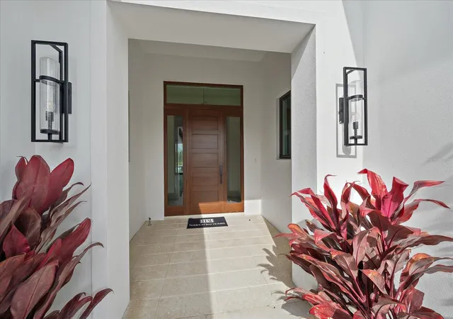 Photo 3 of Single family home for sale at 3739 Caledonia Ln, Sarasota, FL 34240 | MLS# A4596324 | Listing updated on 2026-08-02