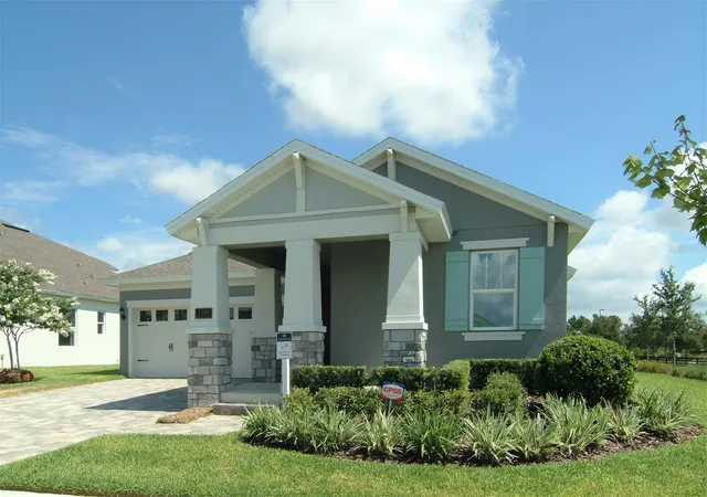 Photo 1 of Sale Pending at 2000 Keystone Pass, Minneola, FL 34715 | MLS# G5077555 | Listing updated on 2024-12-21
