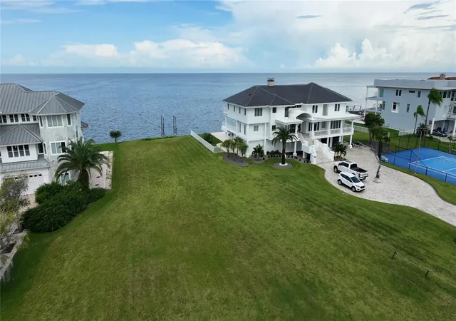 Photo 3 of Land for sale at 5141 Westshore Dr, New Port Richey, FL 34652 | MLS# U8227960 | Listing updated on 2026-09-24
