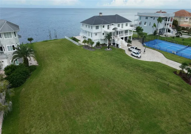 Land for sale at 21 Westshore Dr, NEW PORT RICHEY, FL 34652 | MLS# U8227964