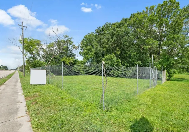 1st image of 3rd St, Winter Haven, FL 33880 | MLS# P4928940