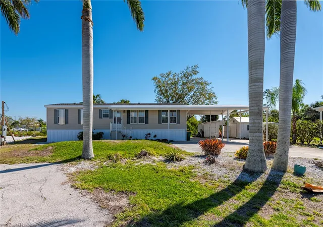3rd image of 3004 Bamboo Ct, Punta Gorda, FL 33950 | MLS# C7488449