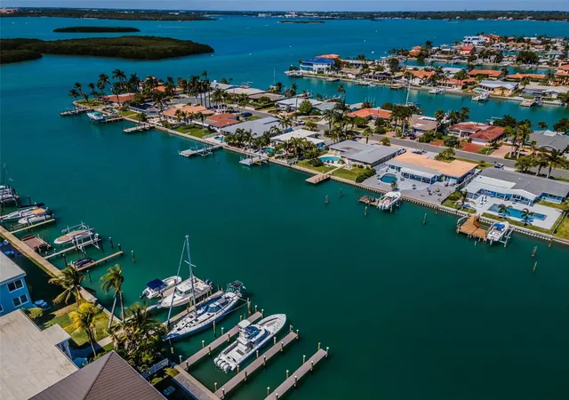 Photo 4 of Townhouse for sale at 12305 3Rd St E #2, Treasure Island, FL 33706 | MLS# U8232382 | Listing updated on 2026-09-22