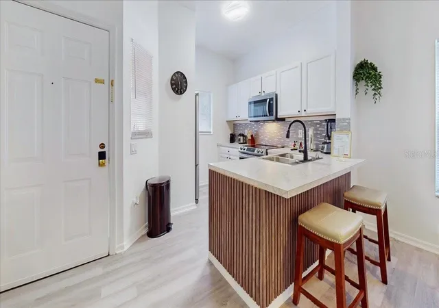 Photo 4 of Townhouse for sale at 1135 Park Ridge Cir, Kissimmee, FL 34746 | MLS# S5101269 | Listing updated on 2026-02-17