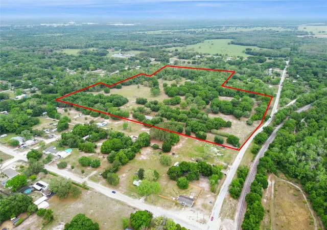 Photo 3 of Sale Pending at 12500 Hamlin Rd, Spring Hill, FL 34610 | MLS# T3515077 | Listing updated on 2026-07-02