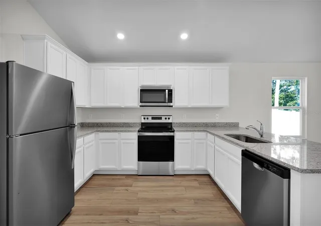 Photo 4 of Single family home for sale at 5251 Sw 164Th Street Rd, Ocala, FL 34473 | MLS# T3515584 | Listing updated on 2026-07-09