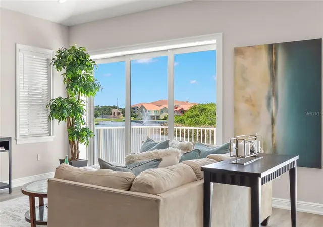 Photo 4 of House for sale at 47A Bayview Ct S, Saint Petersburg, FL 33711 | MLS# U8237677 | Listing updated on 2026-09-21