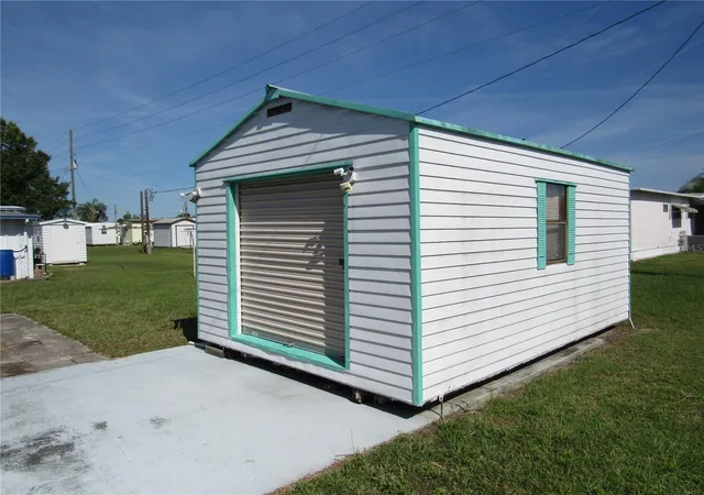 Photo 3 of Sale Pending at 37241 Cora Ave, Zephyrhills, FL 33542 | MLS# T3517355 | Listing updated on 2026-09-25