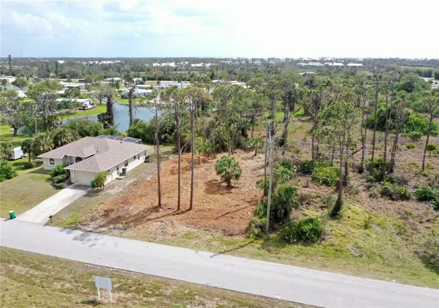 Photo 3 of Land for sale at 8905 Bantry Bay, Englewood, FL 34224 | MLS# C7491034 | Listing updated on 2026-04-02