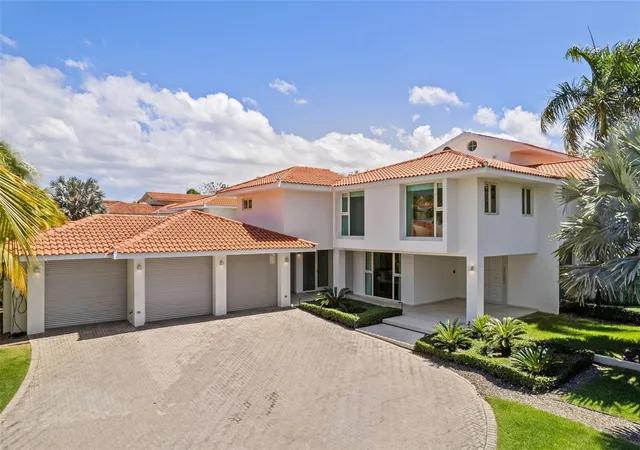 Photo 2 of Mansion for sale at 336 Dorado Beach East, Dorado, PR 00646 | MLS# PR9105662 | Listing updated on 2026-03-23