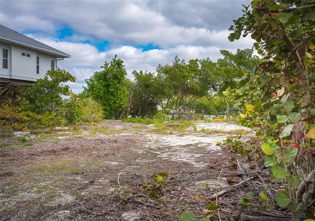 4th image of 270 S Gulf Blvd, Placida, FL 33946 | MLS# D6136066