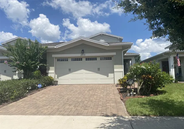Photo 1 of Single family home for sale at 2410 Datura Loop, St Cloud, FL 34772 | MLS# S5103150 | Listing updated on 2026-08-28