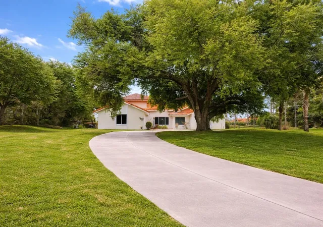 Photo 2 of Single family home for sale at 12624 Lake Denise Blvd, Clermont, FL 34711 | MLS# O6196850 | Listing updated on 2026-05-15