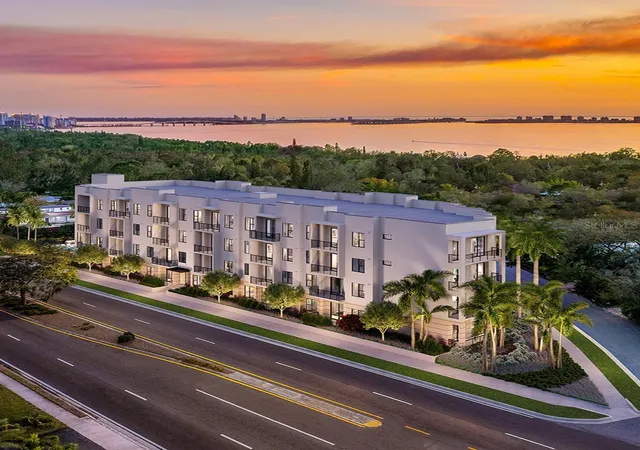 1st image of 4925 N Tamiami Trl #207, Sarasota, FL 34234 | MLS# A4607875