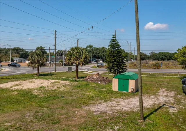 1st image of 101 Eagle Lake Loop Rd E, Winter Haven, FL 33880 | MLS# B4901531