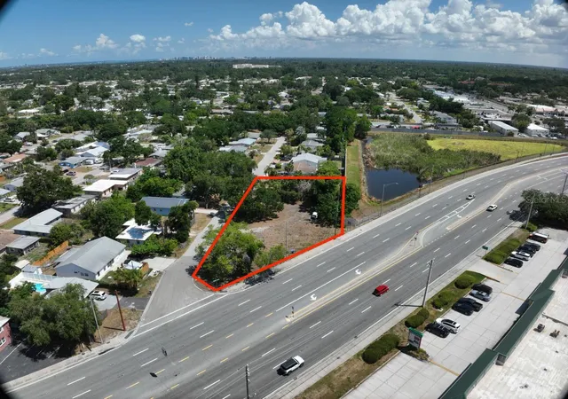 Photo 4 of Land for sale at Albert Pl, Sarasota, FL 34231 | MLS# A4608267 | Listing updated on 2026-07-03