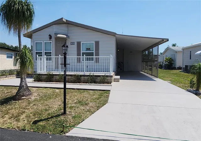2nd image of 5316 53Rd Ave E #F44, Bradenton, FL 34203 | MLS# T3521234