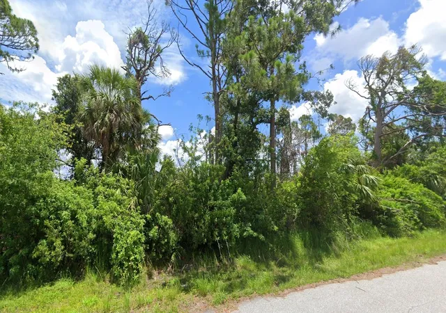 Photo 4 of Land for sale at 3116 Montgomery Dr, Port Charlotte, FL 33981 | MLS# C7491783 | Listing updated on 2026-08-01