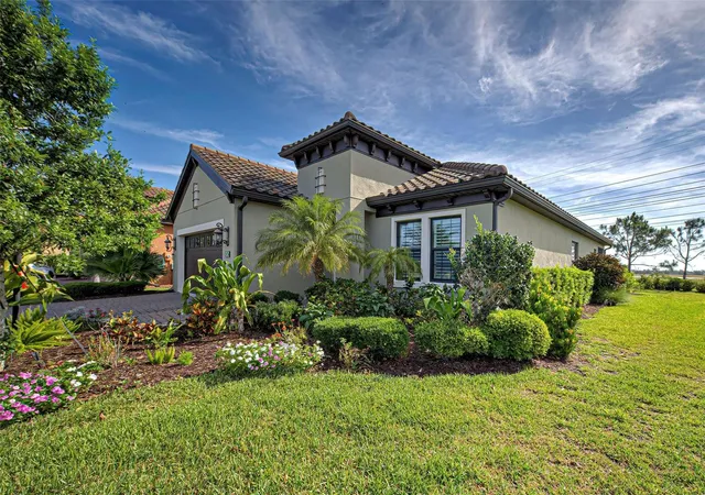1st image of 26724 Weiskopf Dr, Englewood, FL 34223 | MLS# D6136273