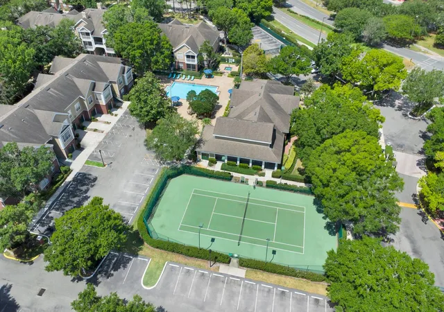 Listing Photo 2 - Condo for sale in building located at 13103 Mulberry Park Dr, Orlando, FL 32821 - Unit #8211