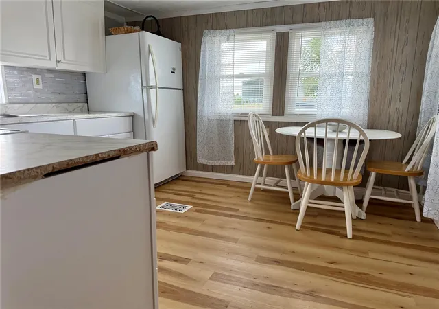 Photo 4 of Manufactured home for sale at 1360 Ibis Dr, Englewood, FL 34224 | MLS# C7492173 | Listing updated on 2026-10-06