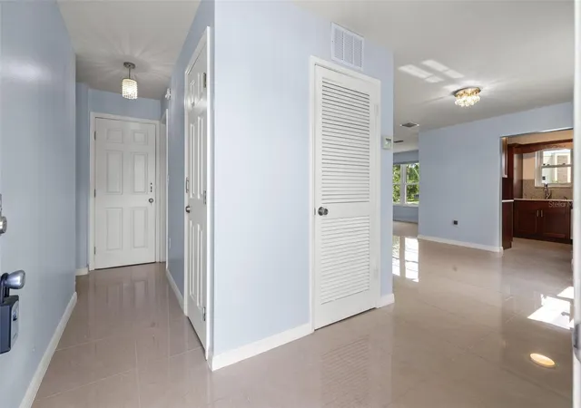 3rd image of 5660 80Th St N #A208, St Petersburg, FL 33709 | MLS# U8241727