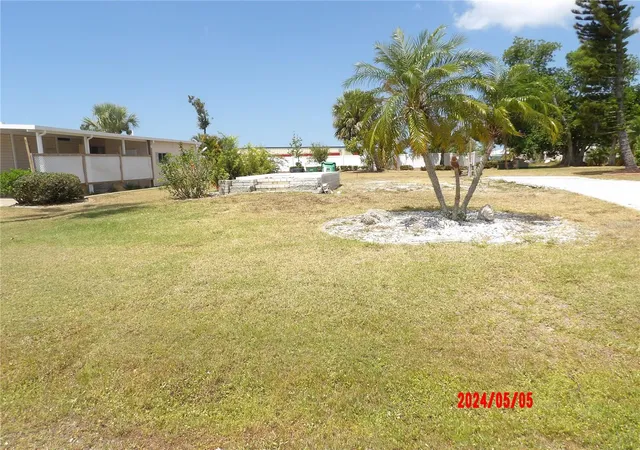 Homes for sale in Englewood, FL | 6317 Oriole Blvd, Englewood, FL 34224 | MLS# D6136452