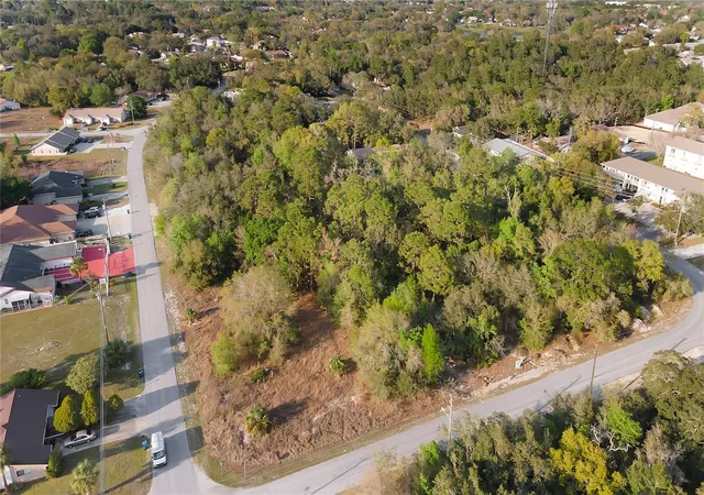 3rd image of 7361 Pond Cir, Spring Hill, FL 34606 | MLS# T3524919