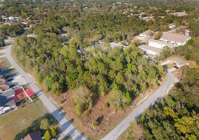 4th image of 7361 Pond Cir, Spring Hill, FL 34606 | MLS# T3524919