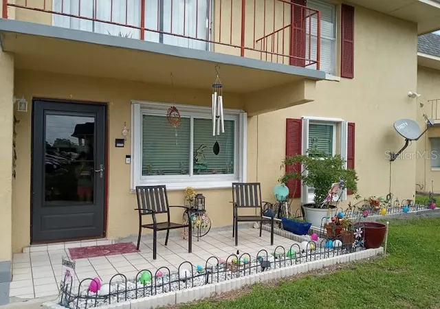 Photo 1 of Condo for sale at 933 W Oak Ridge Rd #933 B, Orlando, FL 32809 | MLS# O6203856 | Listing updated on 2026-08-31