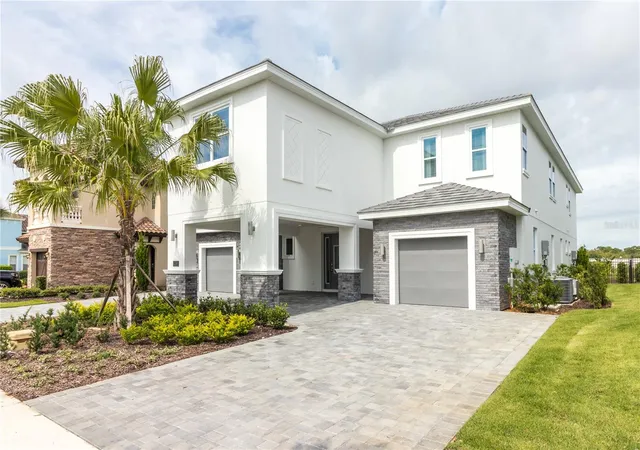 Photo 2 of Mansion for sale at 1136 Castle Pines Ct, Reunion, FL 34747 | MLS# O6204519 | Listing updated on 2026-07-31
