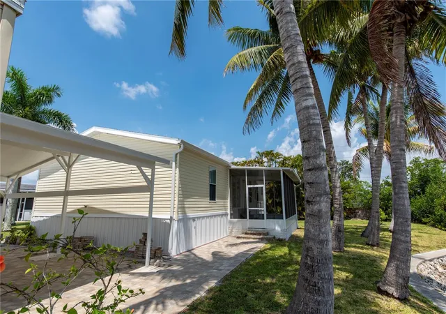 Photo 3 of Manufactured home for sale at 23 Holland Dr, Punta Gorda, FL 33950 | MLS# C7492820 | Listing updated on 2026-08-12