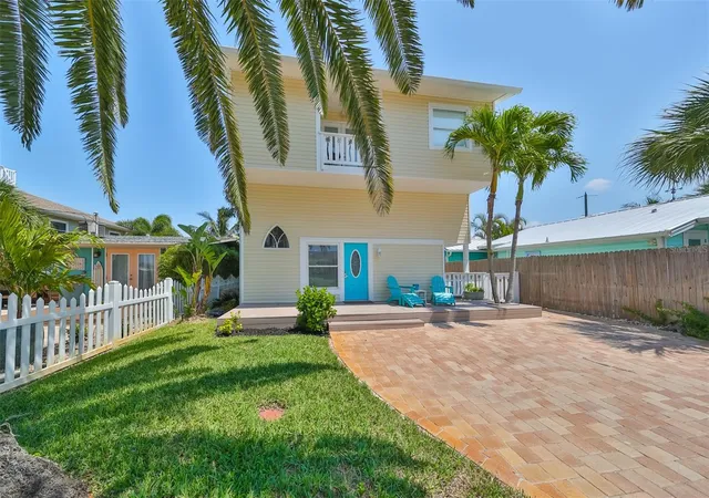 Homes for sale in Madeira Beach, FL | 13004 Boca Ciega Ave, Madeira Beach, FL 33708 | MLS# U8243128
