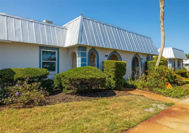 Homes for sale in New Port Richey, FL | 4239 Tamargo Dr, New Port Richey, FL 34652 | MLS# U8243987