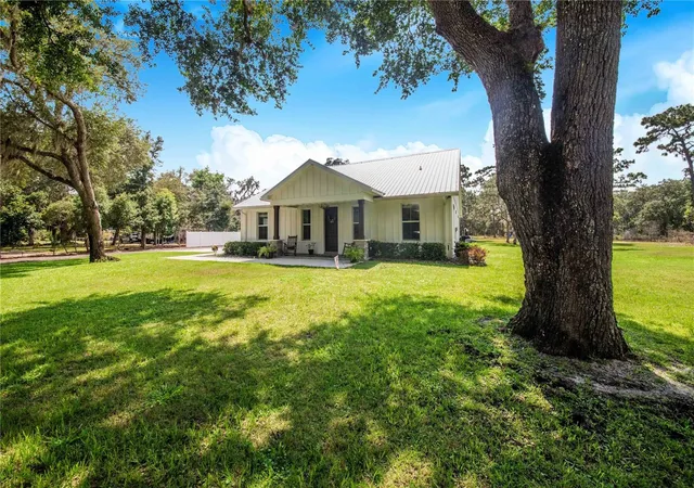 Photo 1 of Single family home for sale at 12510 Lake Hatchineha Rd, Haines City, FL 33844 | MLS# P4930601 | Listing updated on 2026-09-08