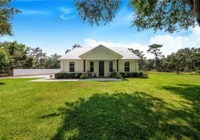 Photo 3 of Single family home for sale at 12510 Lake Hatchineha Rd, Haines City, FL 33844 | MLS# P4930601 | Listing updated on 2026-10-05