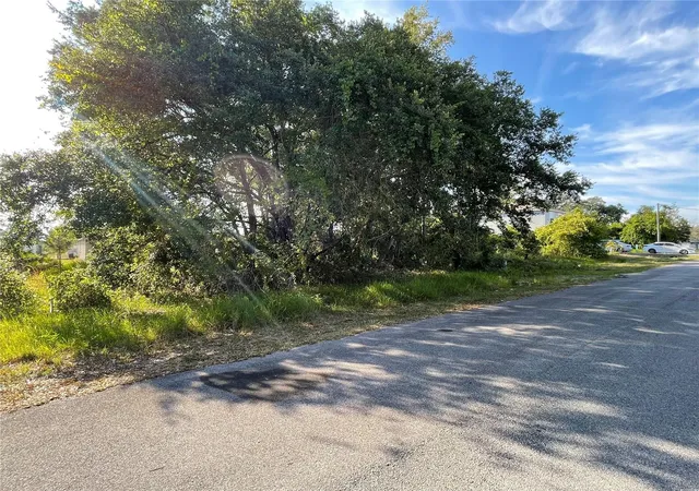 Photo 3 of Land for sale at 1613 Tench Ct, Kissimmee, FL | MLS# T3531941 | Listing updated on 2026-10-20