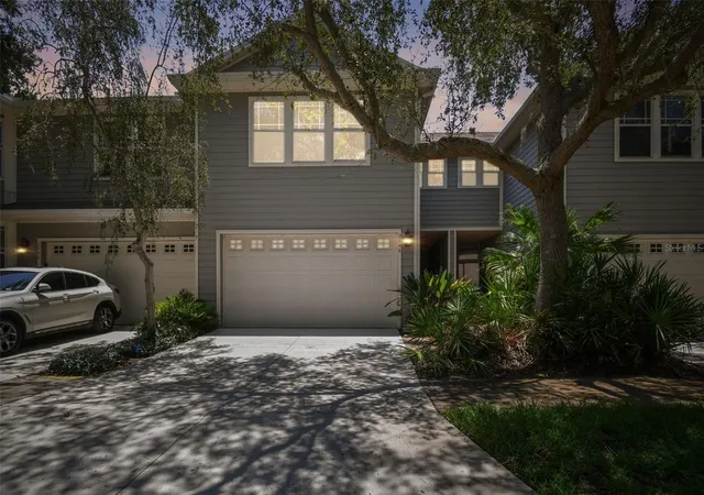 Homes for sale in Tampa, FL | 2848 Bayshore Trails Dr, Tampa, FL 33611 | MLS# U8245920